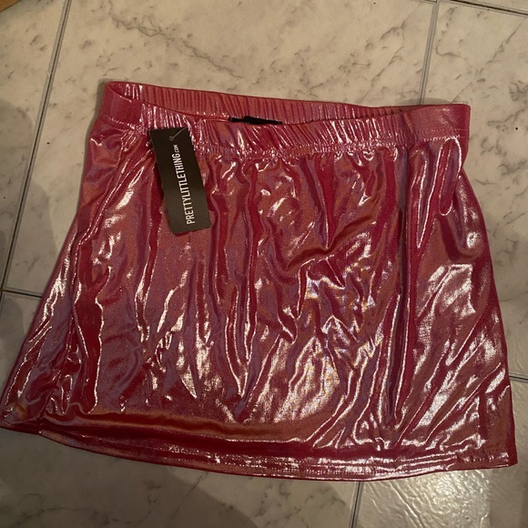 Pretty Little Thing Micro Mini Pink Metallic Mini Skirt - NWT - Picture 8 of 14